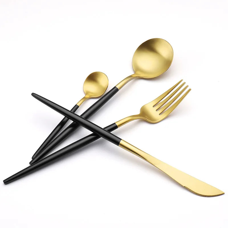 Black Porcelain Dinnerware Set with Cutlery – Elegant Dining
