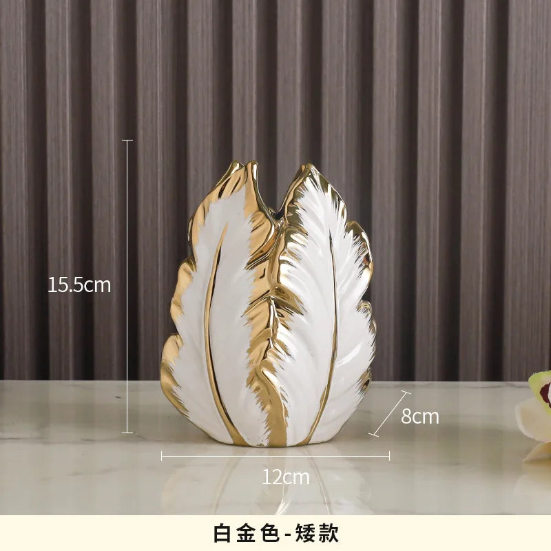 Gold-Painted Ceramic Vase – Nordic Minimalist Decor