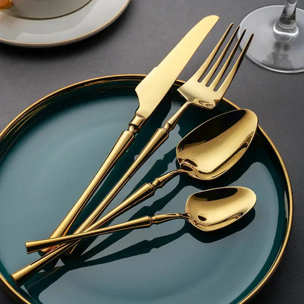 24-Piece Gold Cutlery Set - Premium 18/10 Stainless Steel Knives, Forks, and Spoons linarro