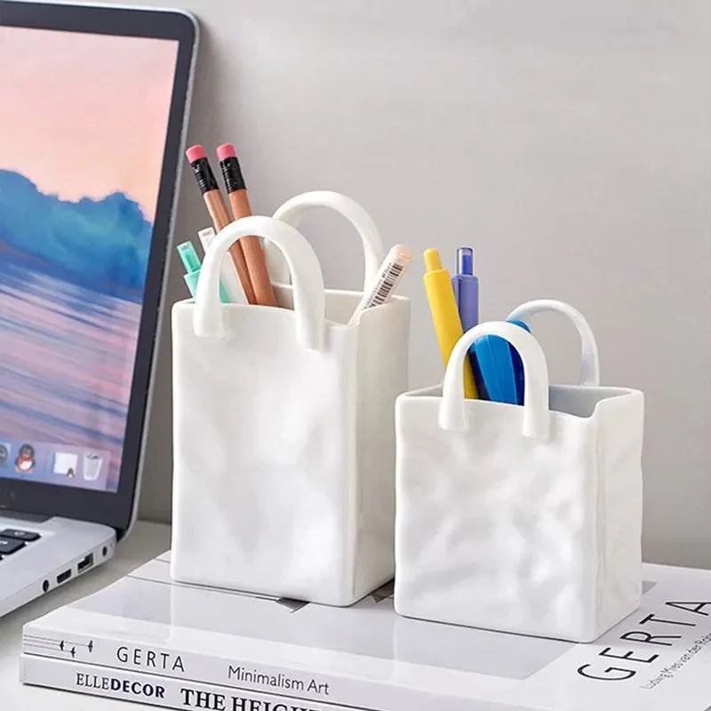Handbag-Shaped Resin Vase – Modern Decorative Accent