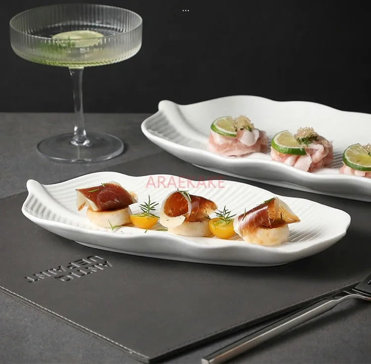 Large Ceramic Banana Leaf Plate – Elegant Dining