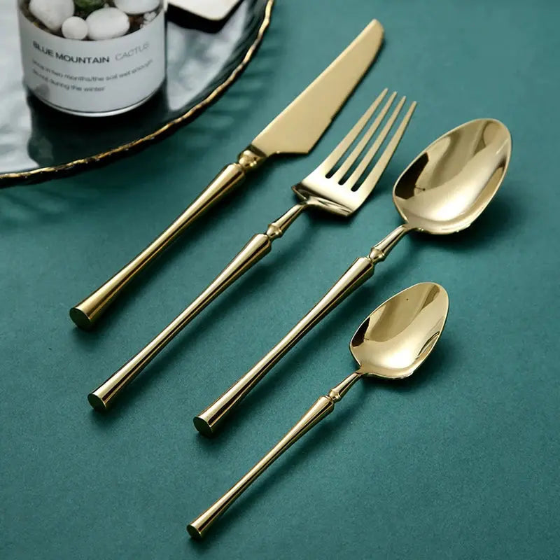 24-Piece Gold Cutlery Set - Premium 18/10 Stainless Steel Knives, Forks, and Spoons linarro
