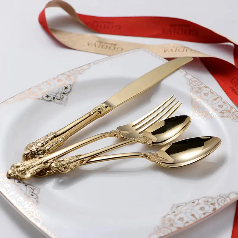 "Elegant Vintage Golden Cutlery Set – 24-Pc Stainless Steel Dinnerware for Luxurious Dining" linarro