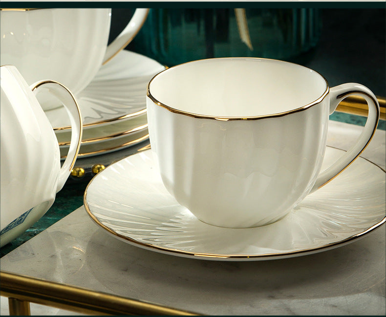 Hand-Drawn Gold Bone  Dinnerware Set