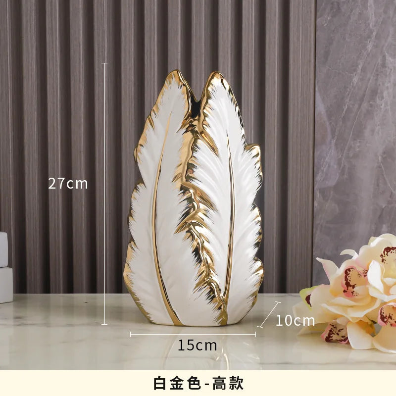 Gold-Painted Ceramic Vase – Nordic Minimalist Decor