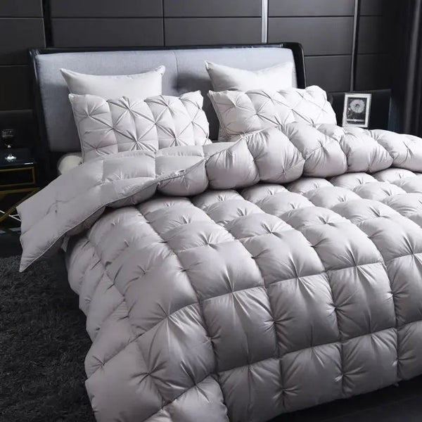Premium White Goose Down Duvet: Warm Winter Comforter with Thick 3D Bread Design linarro