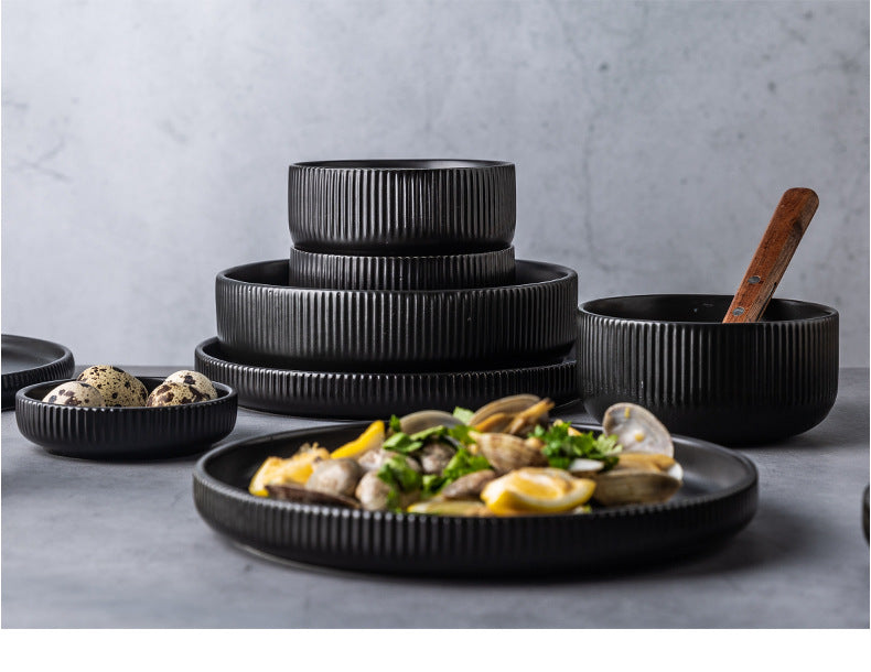 Nordic Matte Glazed Ceramic Dinnerware Set – Modern Elegance