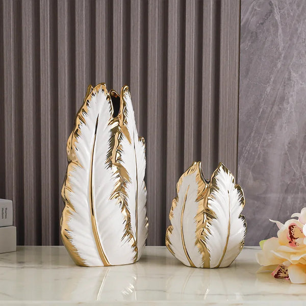 Gold-Painted Ceramic Vase – Nordic Minimalist Decor